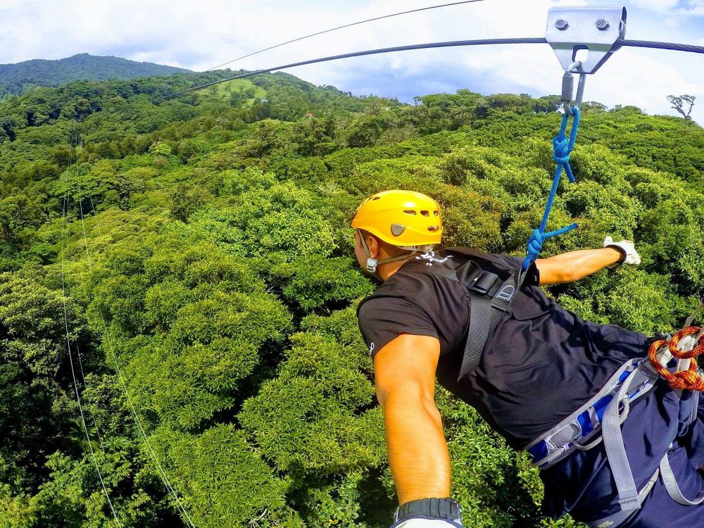 Zipline over tretoppene